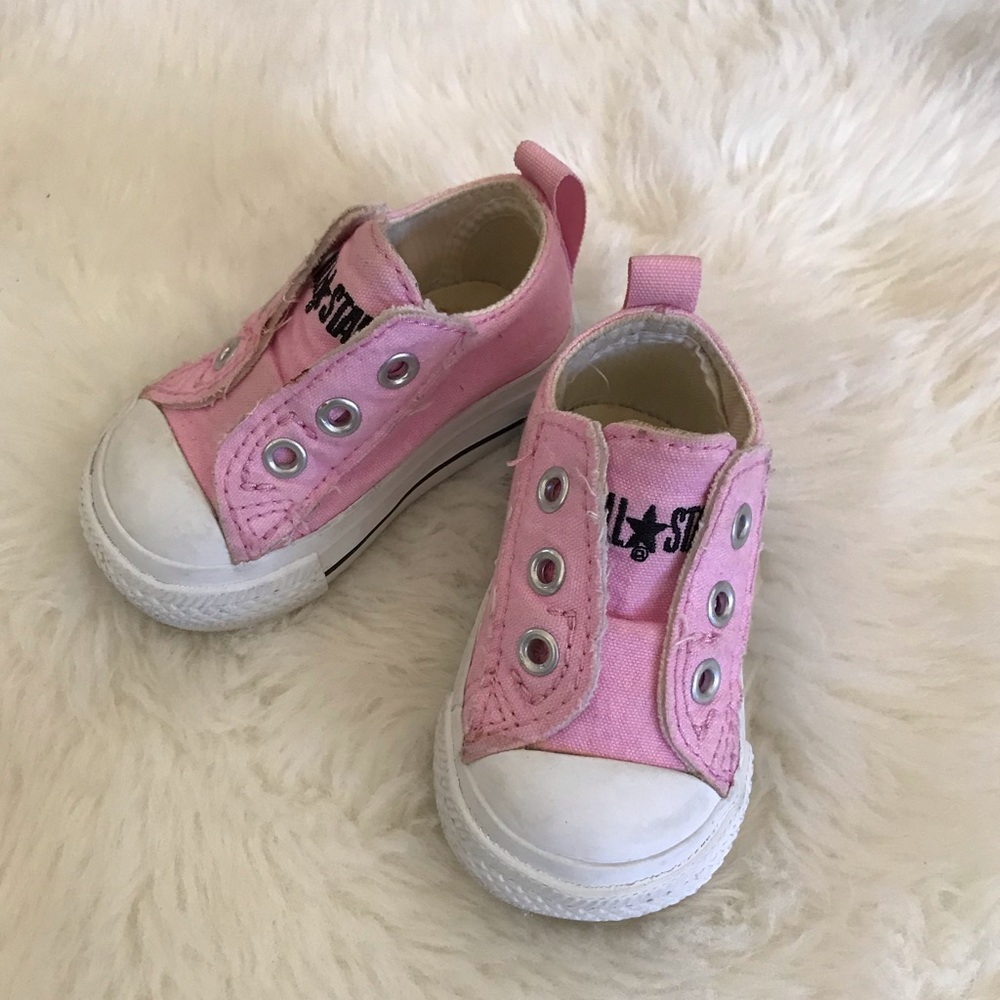 Converse baby girl pink sneakers size 2